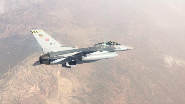 Turkish war jets strike 14 PKK militants in N Iraq