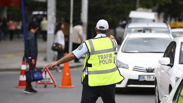 Strict measures on roads ahead of long holiday