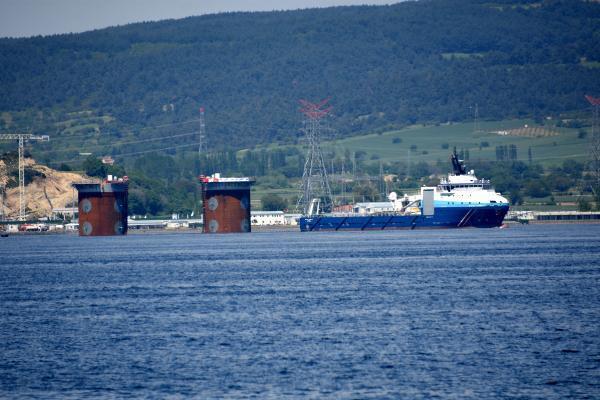 Towers of Çanakkale Bridge set to rise soon