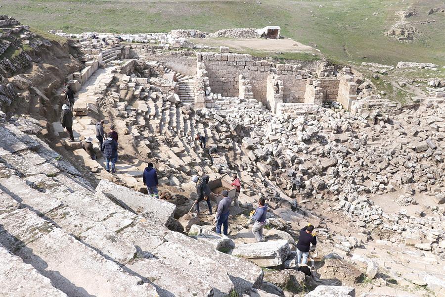 Laodicea’s western theater to open soon