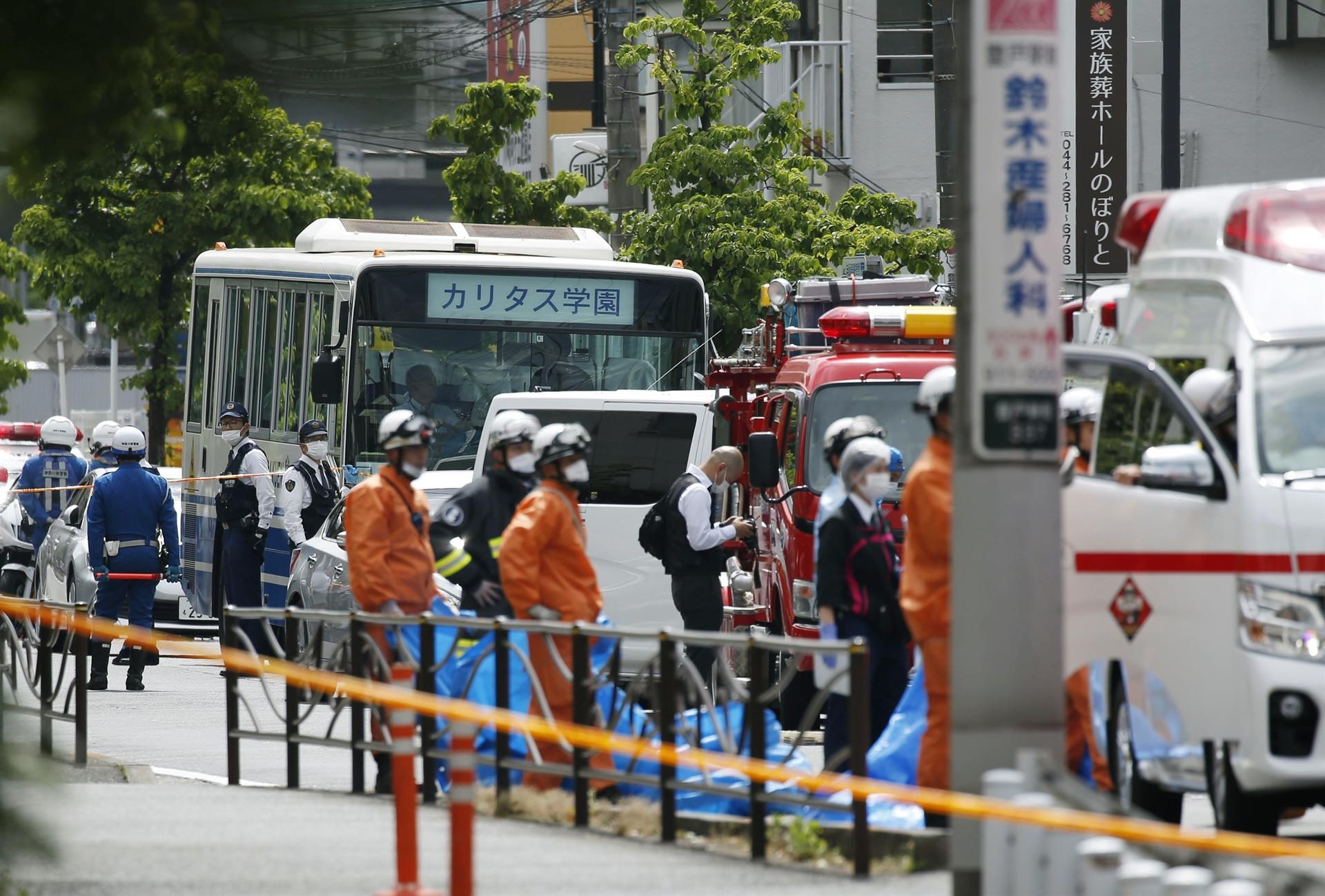 2 killed, 12 injured in stabbing at Japan bus stop