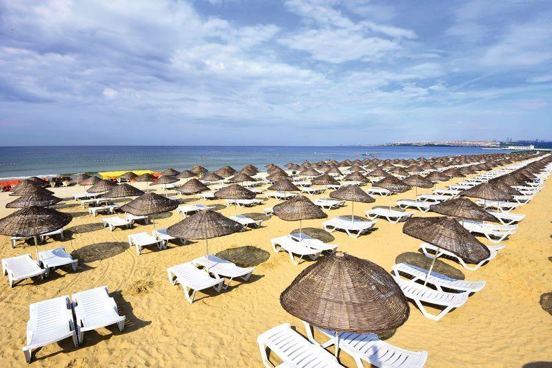 Istanbul’s public beaches opening for summer