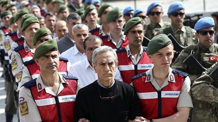 Turkey sentences 24 to life in FETÖ coup ringleaders trial