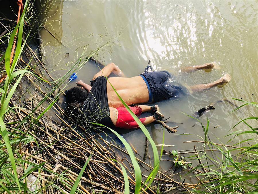 US border agency head leaving amid child detentions outcry