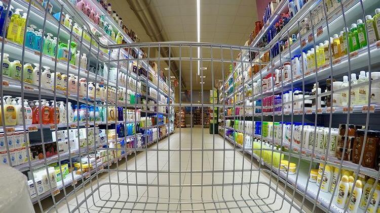 Retail sales volume down 3.7% in May