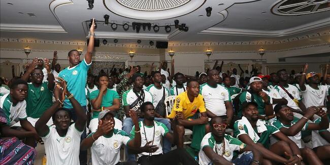 Hundreds of Senegalese watch AFCON final in wedding hall
