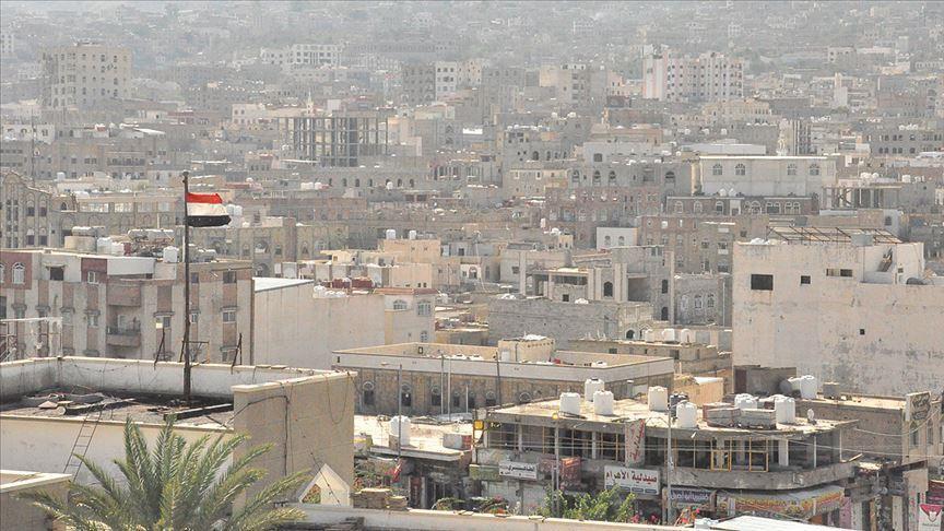 Turkeys disaster response agency gives food in Yemen