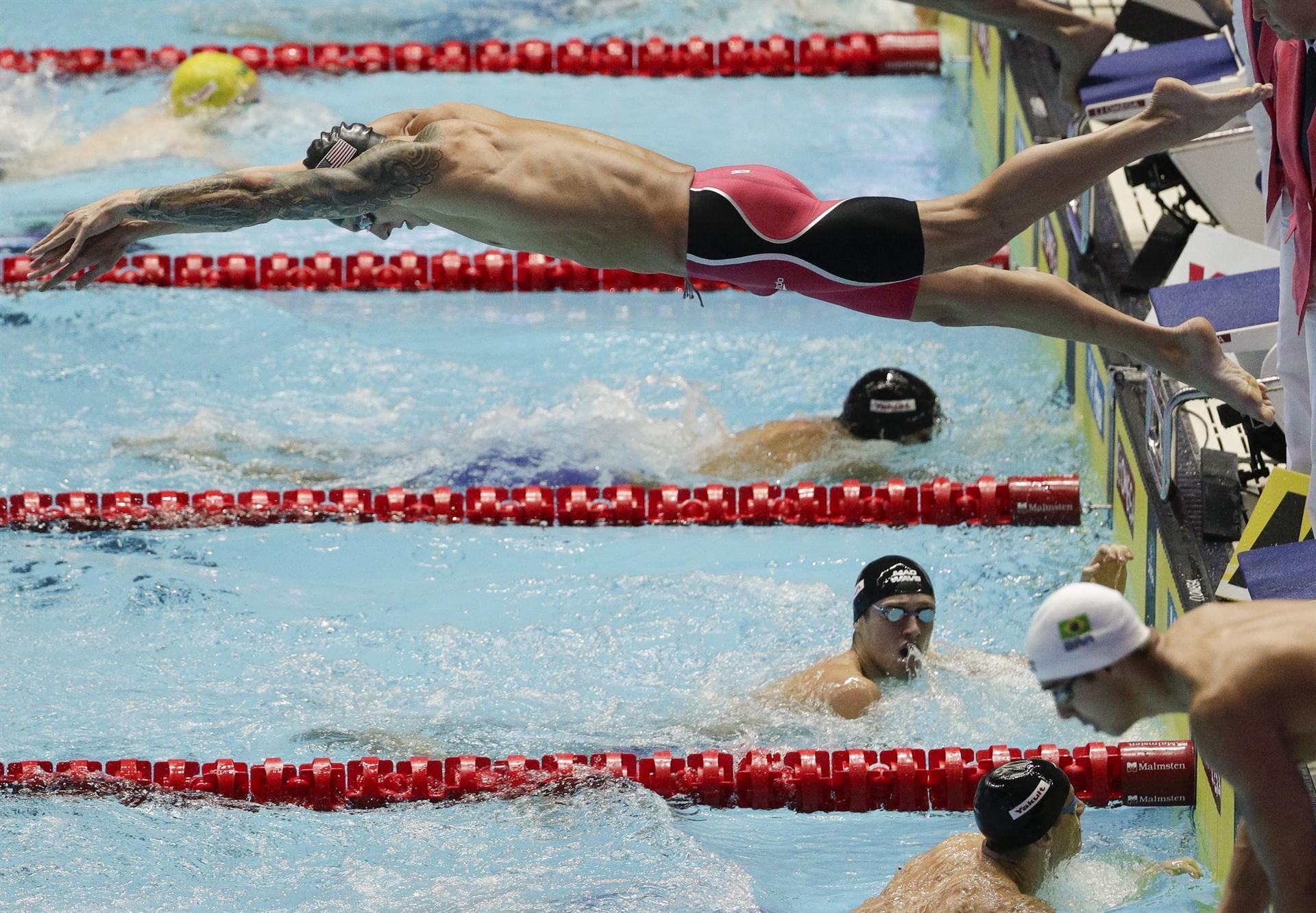 Dressel emerges with Phelps aura after scandal-hit world swim