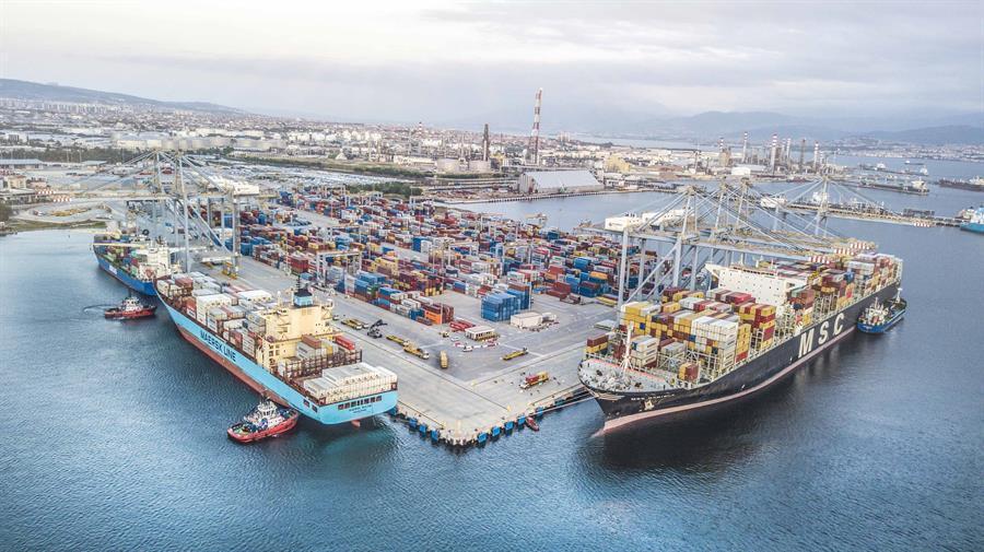 New rail line links Turkish port with China and UK