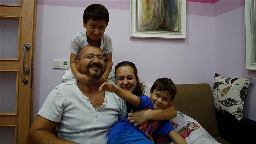 Turkish-Ukrainian couple proves language is no barrier
