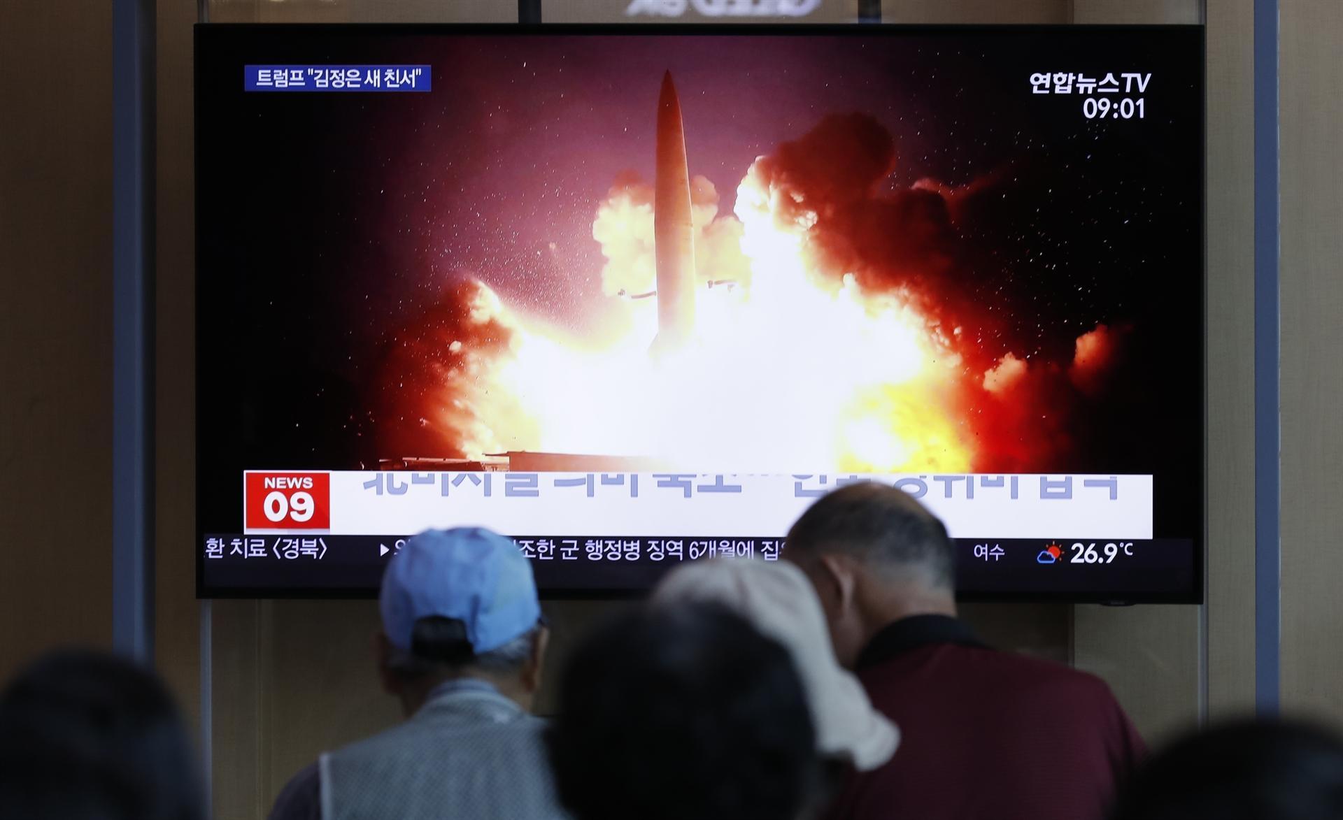 North Korea fires 2 missiles into sea