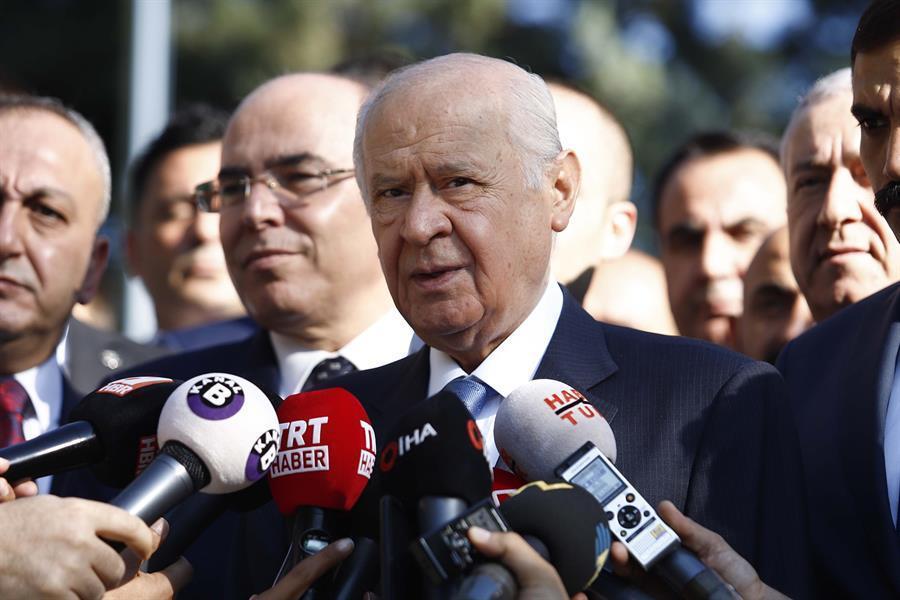 Mulling snap elections means hindering fight against terror: MHP leader