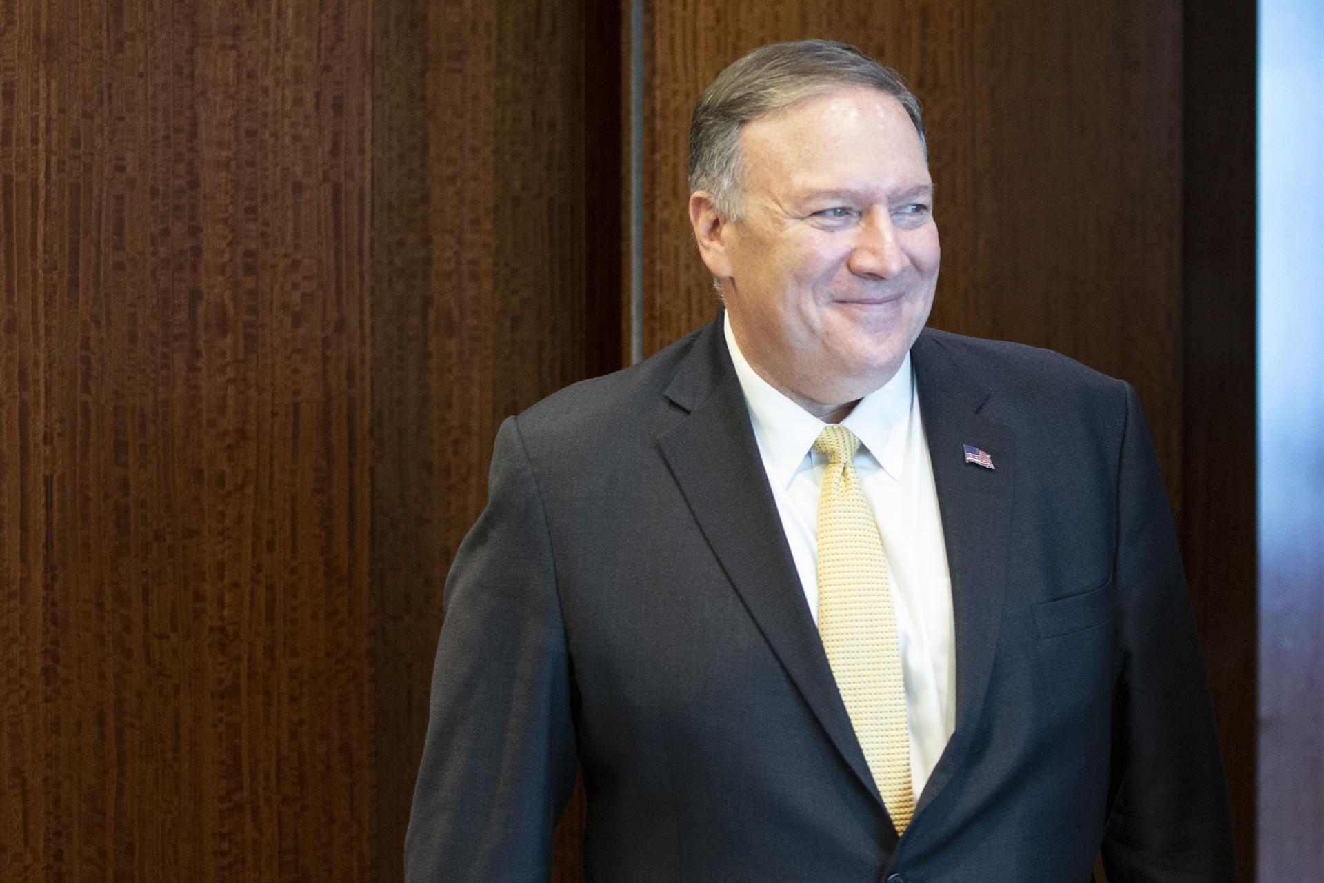 Pompeo speaks with Danish FM after Trump cancels visit