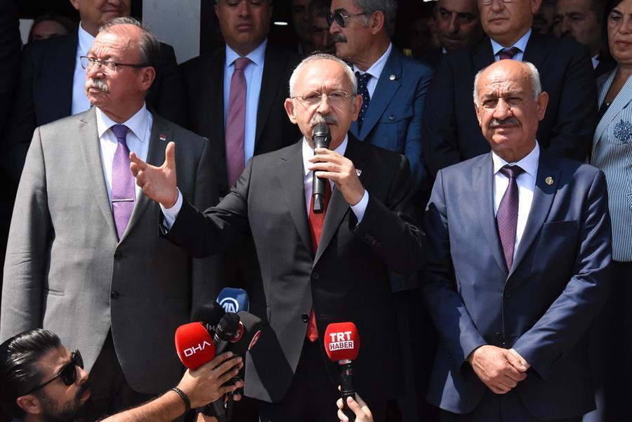 CHP leader warns of ‘millions of more refugees’ amid Idlib tension