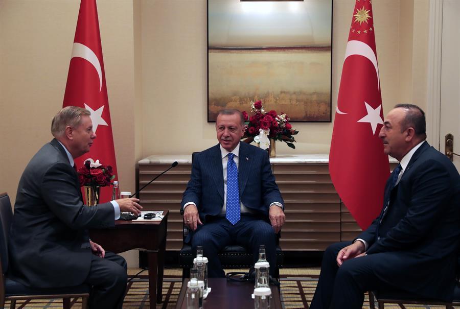 US Senator Graham says he is trying to get Turkey back in F-35 fold