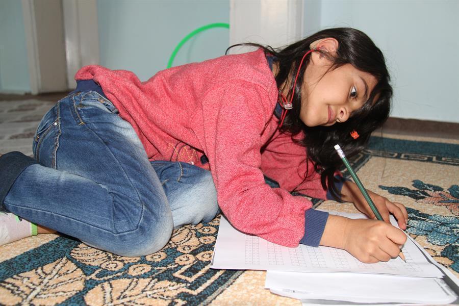 Hearing aid provided for 7-year-old Afghan kid
