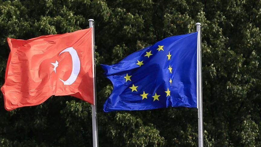 EU should give Turkey extra financial aid, says Luxembourg FM
