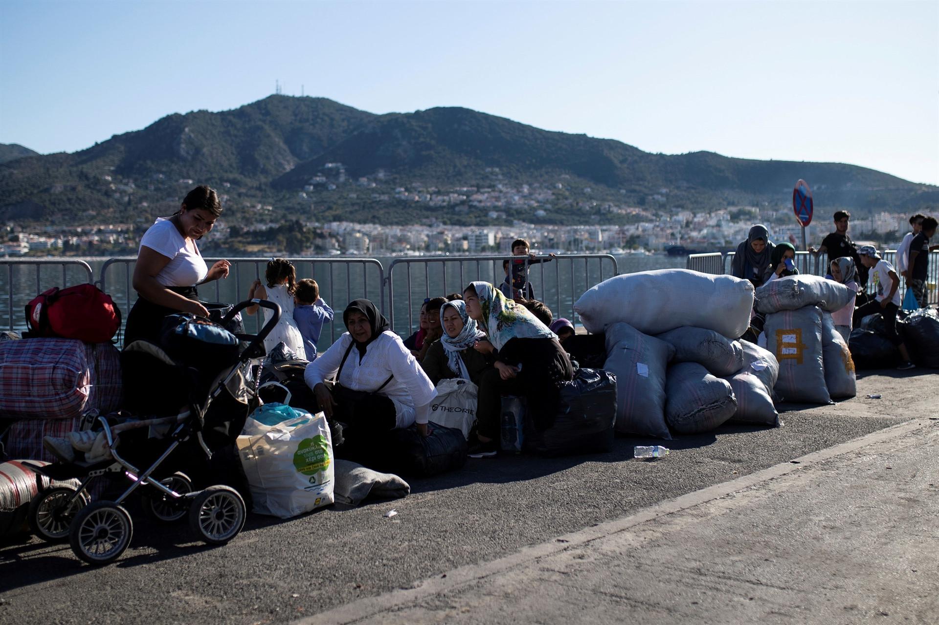 UN, Lesbos mayor urge migrant camp transfers after deadly fire