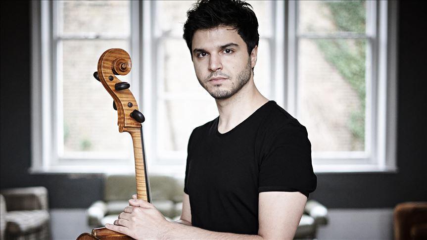 Turkish cellist grabs first prize in New York