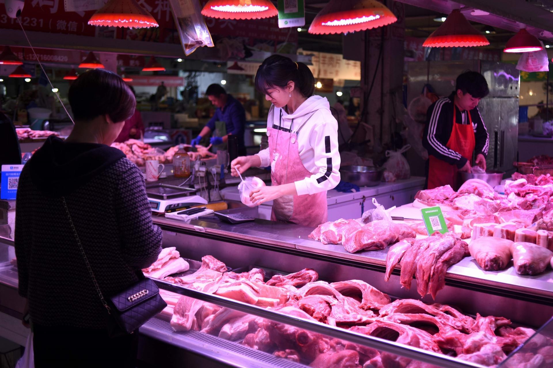 China inflation surges as pork prices soar