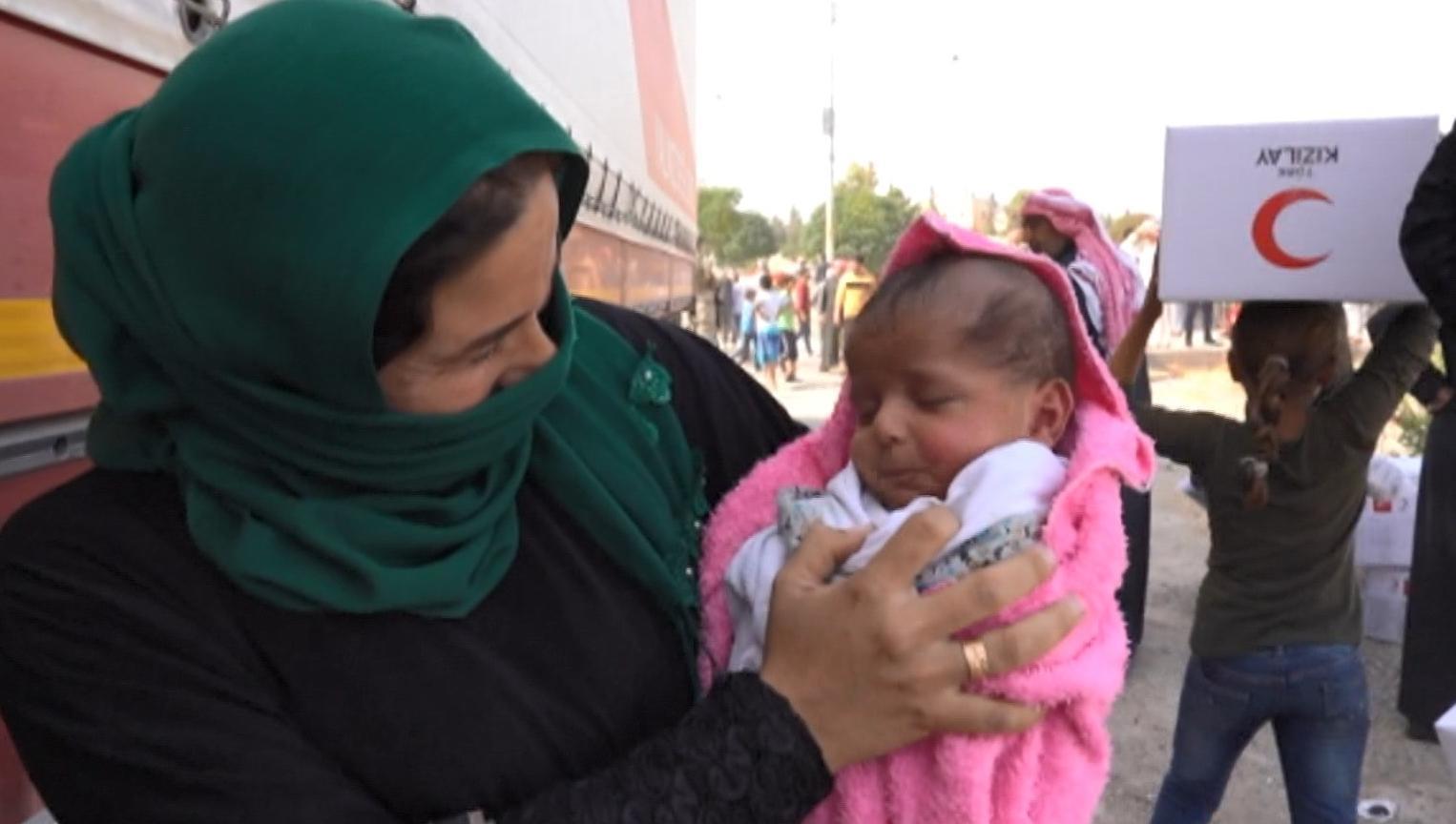 Turkish Red Crescent provides aid to Tal Abyad