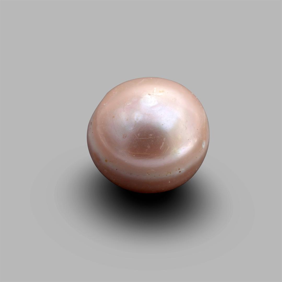 Worlds oldest pearl found in Abu Dhabi