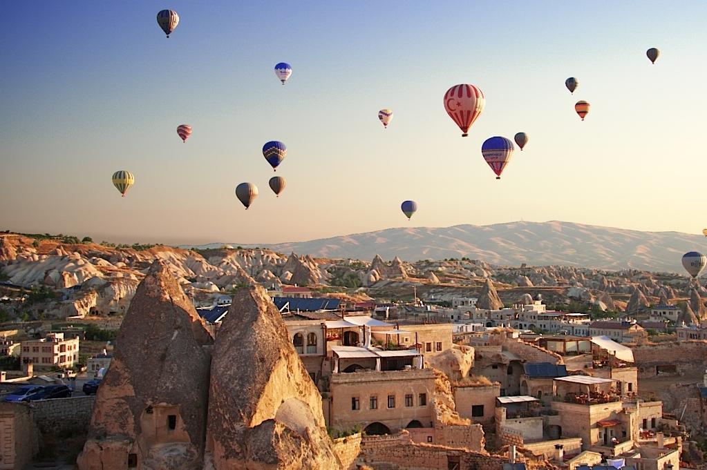 Change in Göreme Valley status to prevent illegal constructions: Ministry