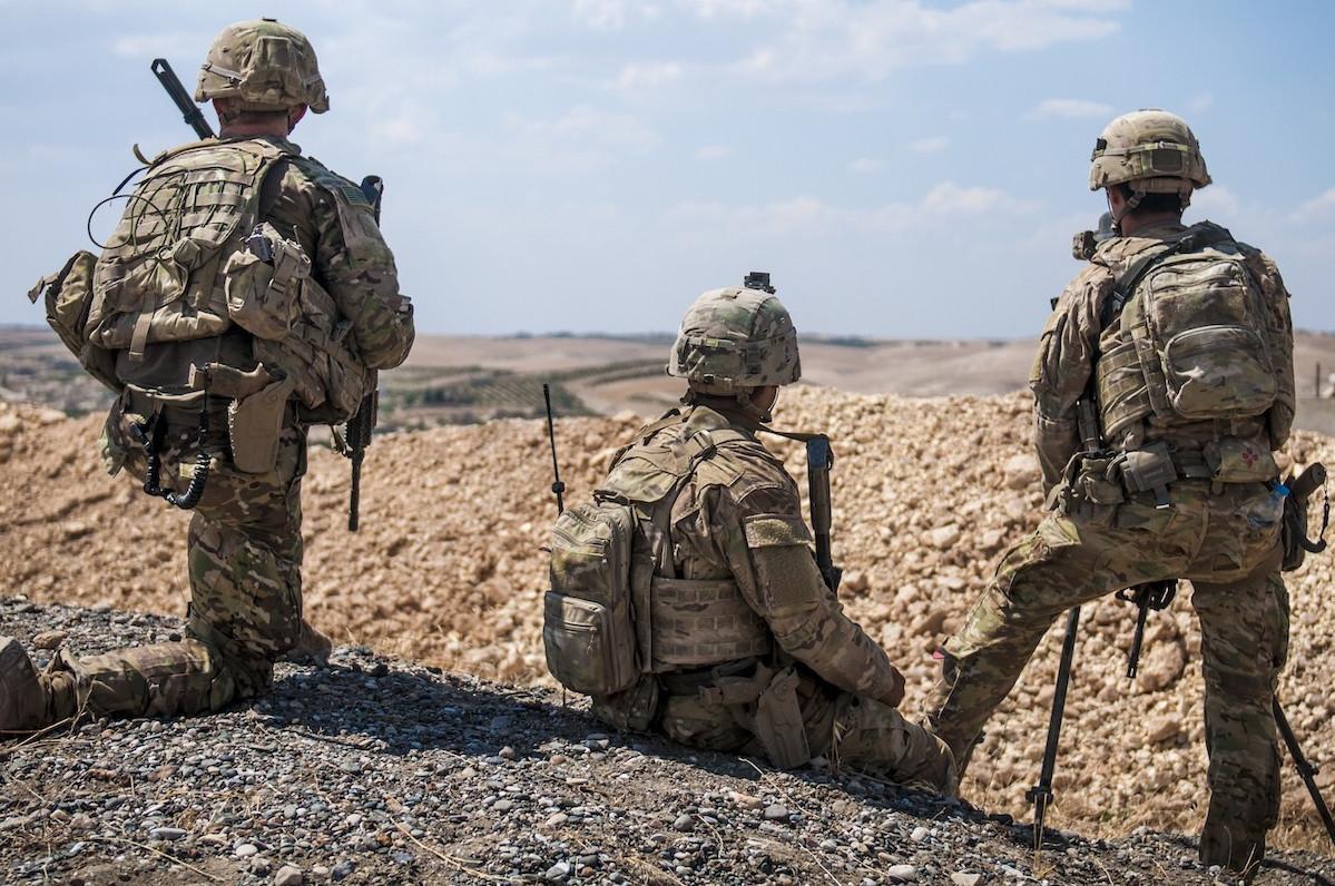 US to reinforce position in Syria to protect oil fields