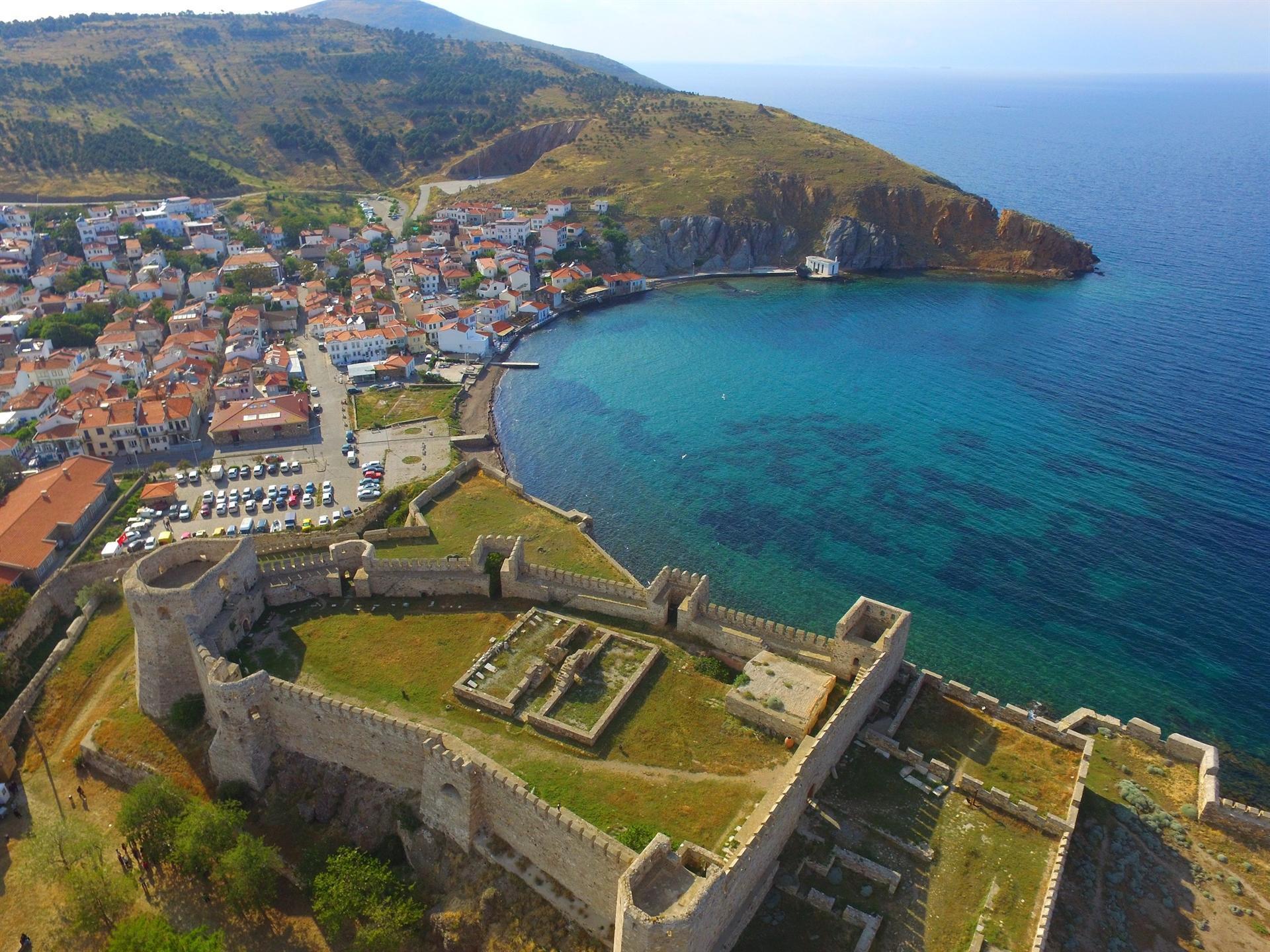 Forbes travel writer pens Turkey’s tourism heaven Bozcaada
