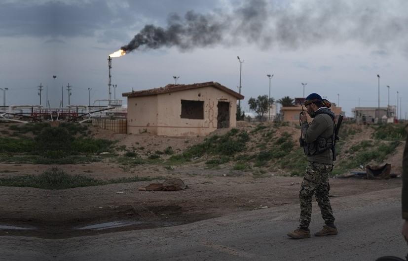 US says Syrian oil revenues going to YPG/PKK-led SDF