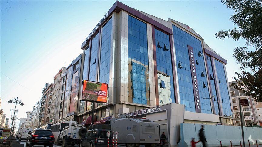 Turkey appoints acting district mayor