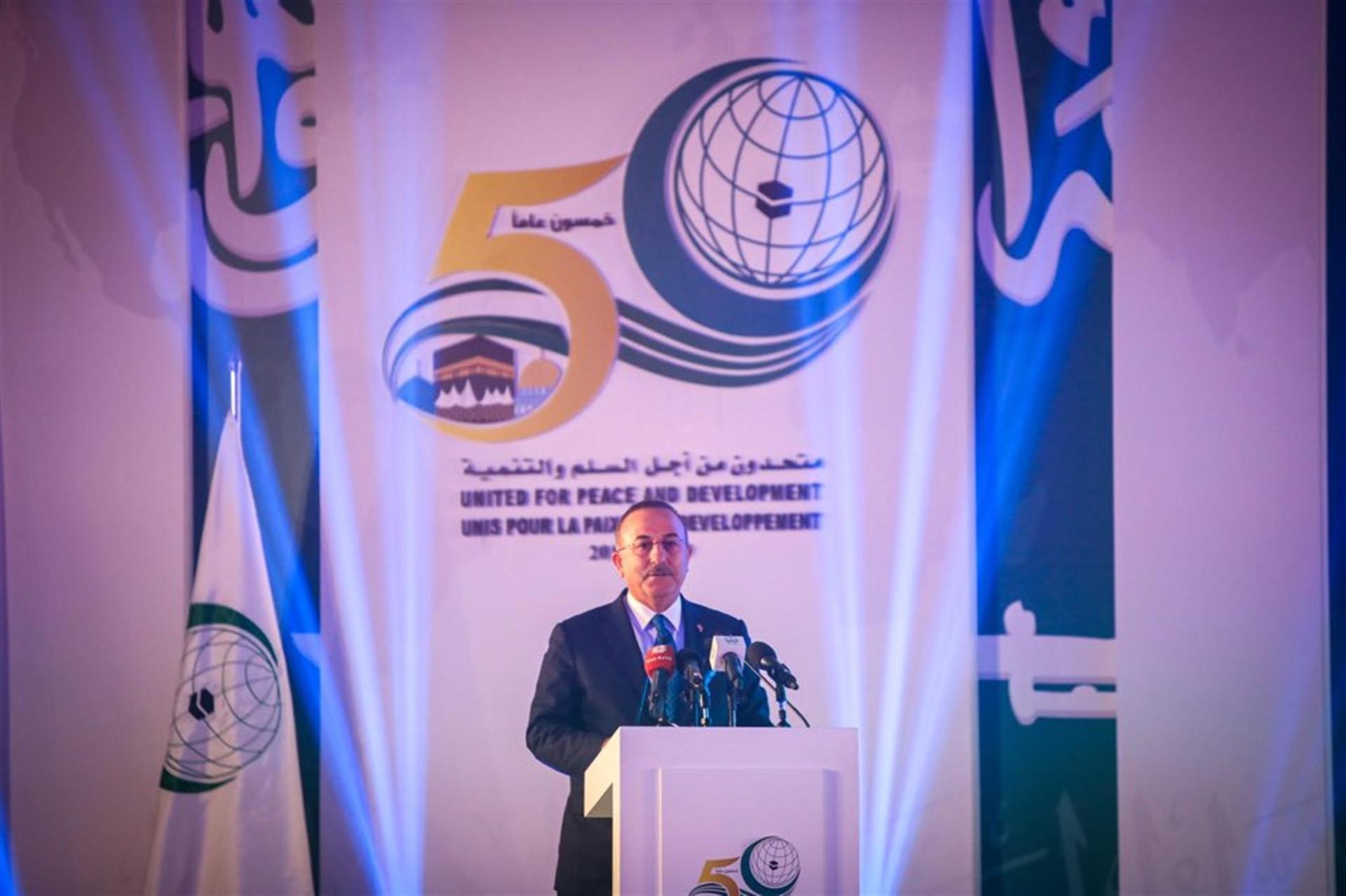 FM Çavuşoğlu voices support for Palestinians in Gaza