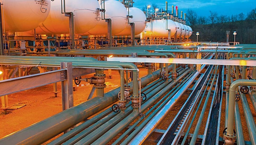 Natural gas imports down more than 7 pct
