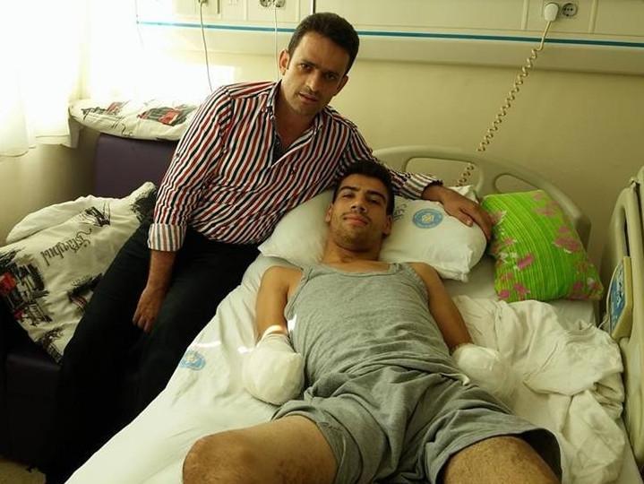 Man gets new arms in rare transplant surgery