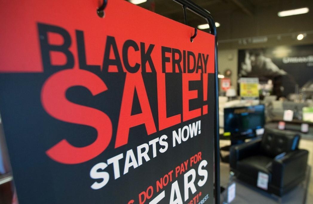 Online sales jump 45 pct on Black Friday