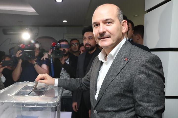 Turkey in contact with 5,300 families of PKK members: Minister