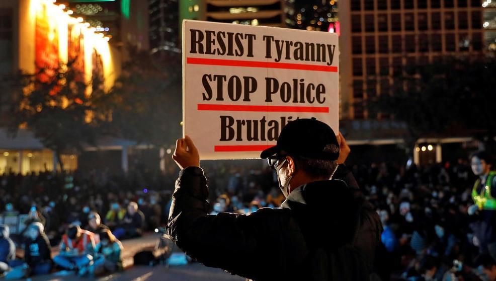 Thousands rally in Hong Kong as government appeals for calm