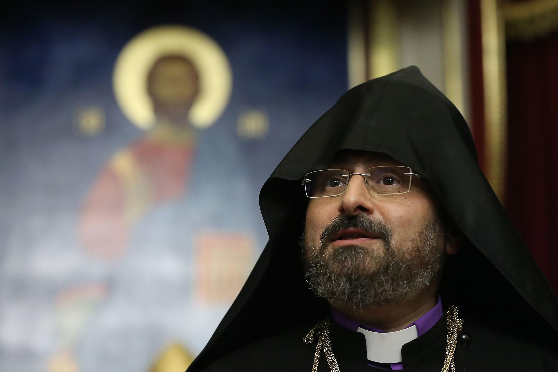 Sahak Maşalyan becomes new patriarch of Turkeys Armenians