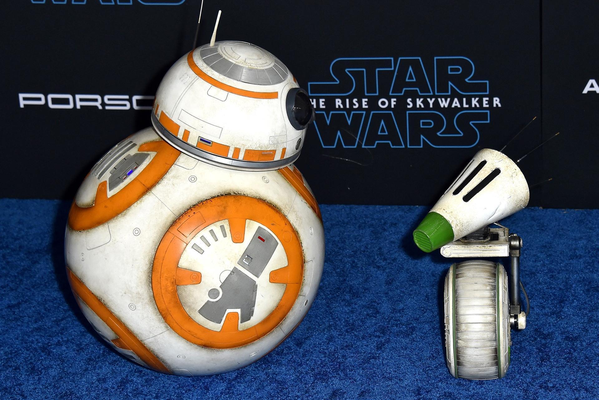 Star Wars grips Hollywood with Rise of Skywalker premiere