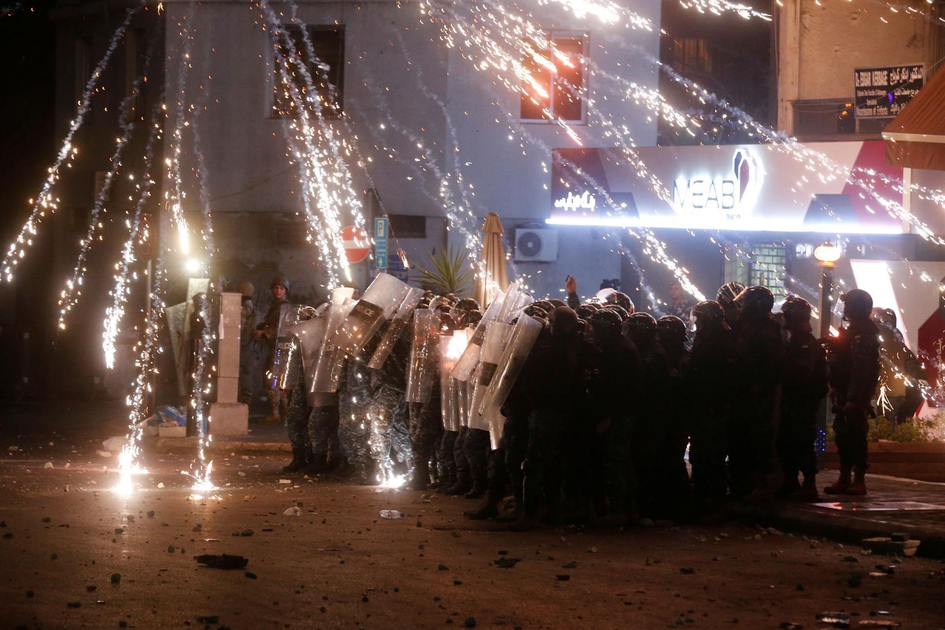 Dozens injured in clash with security forces in Lebanon
