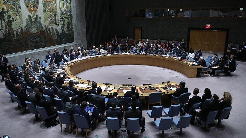 UN defeats rival resolutions to keep Syria cross-border aid