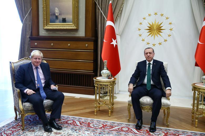 Turkey, UK discuss bilateral, regional issues