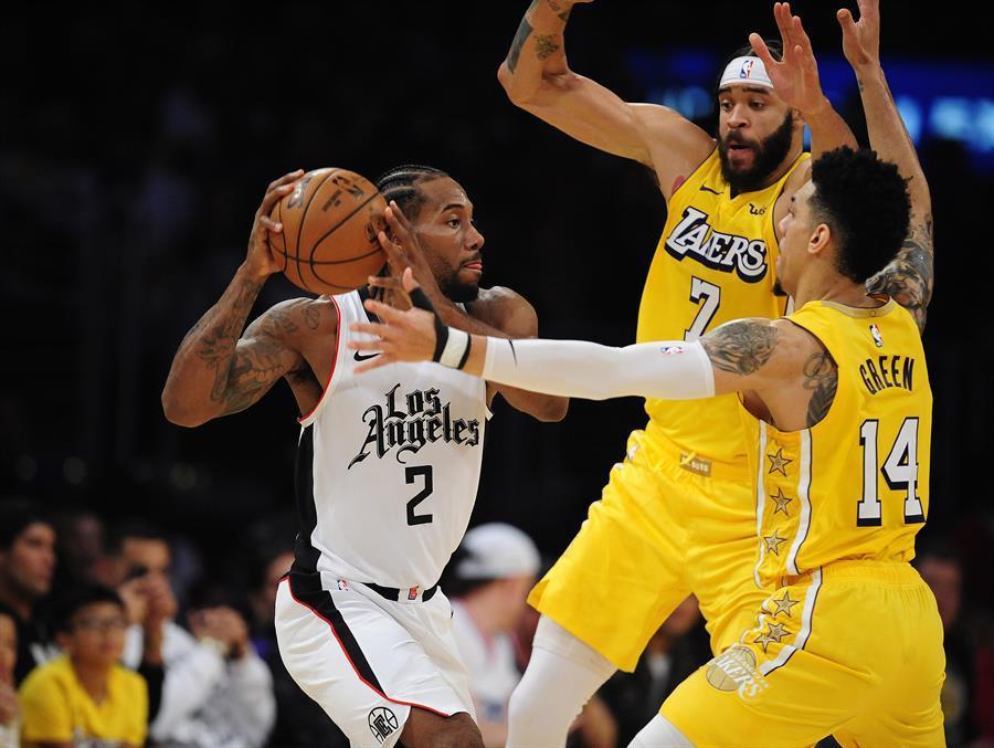 Kawhi Leonard, Clippers erase 15-point deficit to beat Lakers