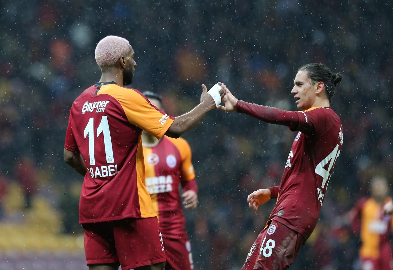 Galatasaray ease past Antalyaspor for 5-0 win