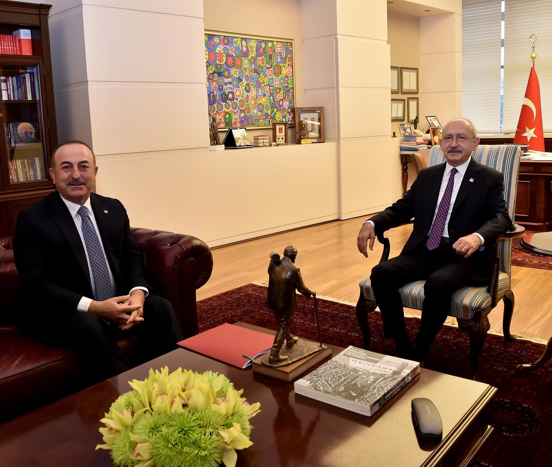 Govt sends Libya motion to parliament