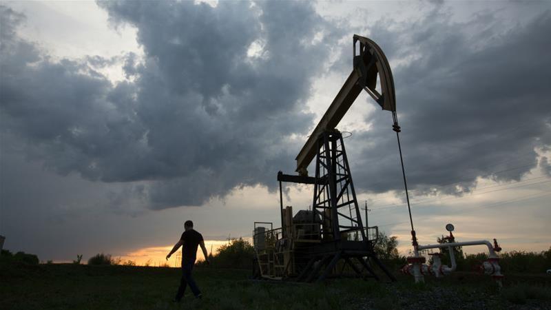 Oil prices up 3 pct with tensions in Middle East
