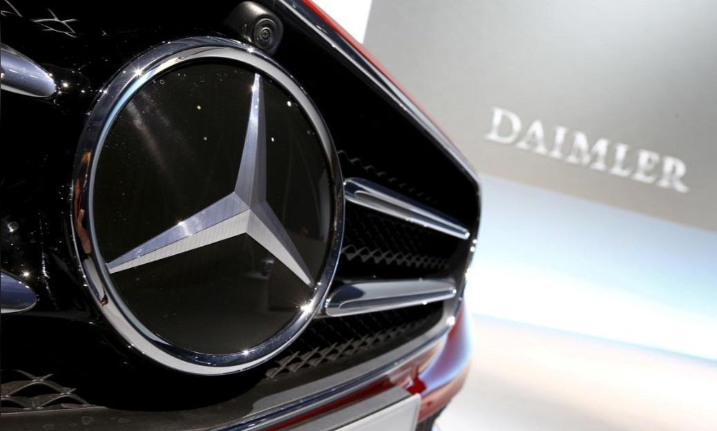 Nearly 750,000 Mercedes cars recalled in US