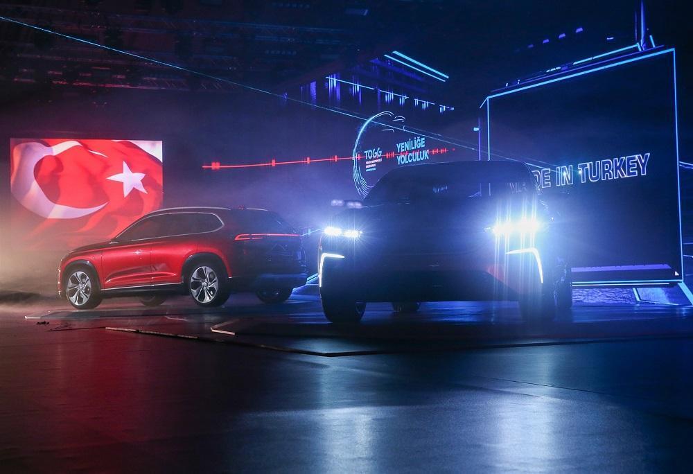 Turkeys first indigenous car makes a splash, says minister