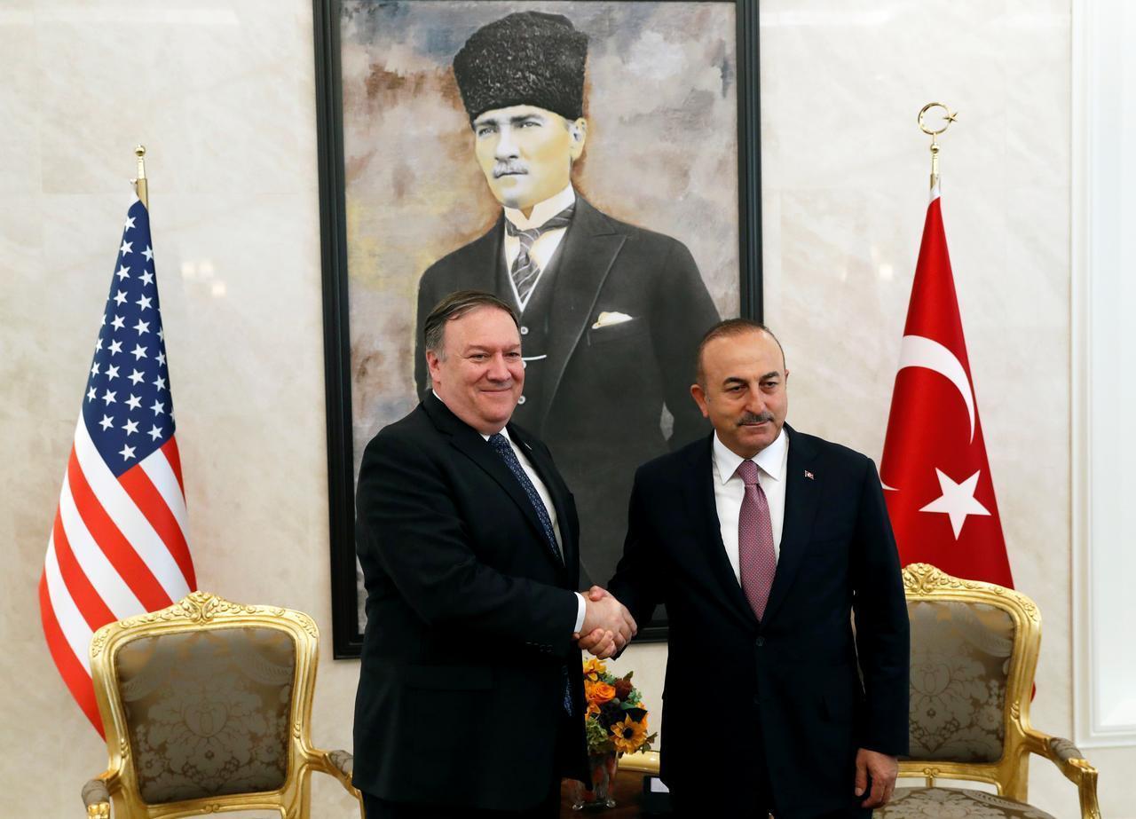 Top Turkish, US diplomats discuss Mideast over phone