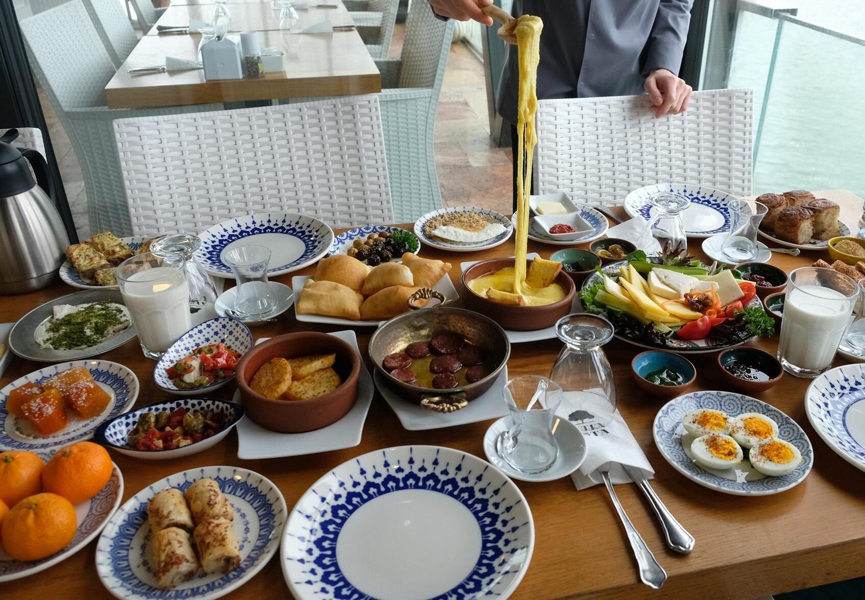 Breakfast place owners in Van furious after Dr Öz’s remarks